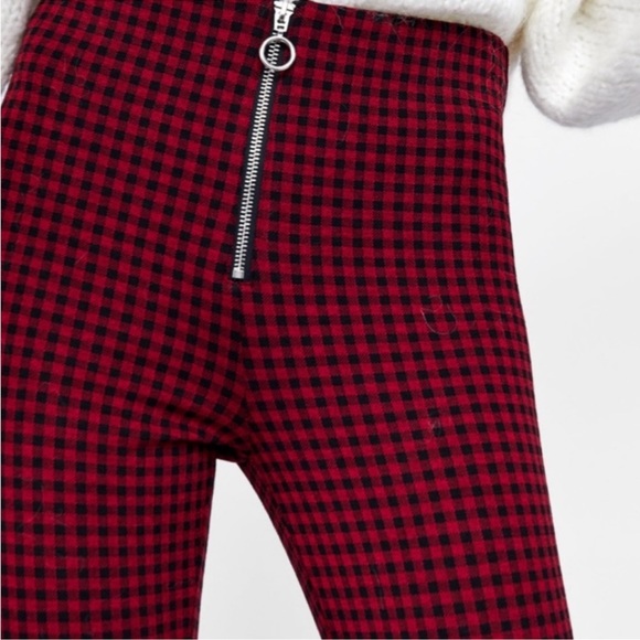 12. Zara Plaid Legging - Picture 4 of 11